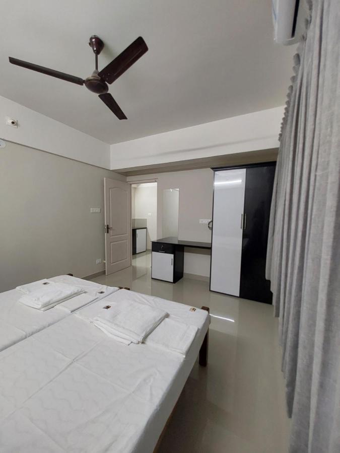 Hotel Mannat Residence Thiruvananthapuram Exterior photo